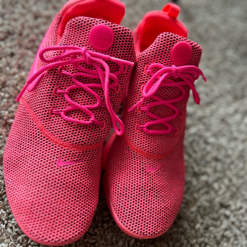 Women Nike presto Flyknit SE Hot punch